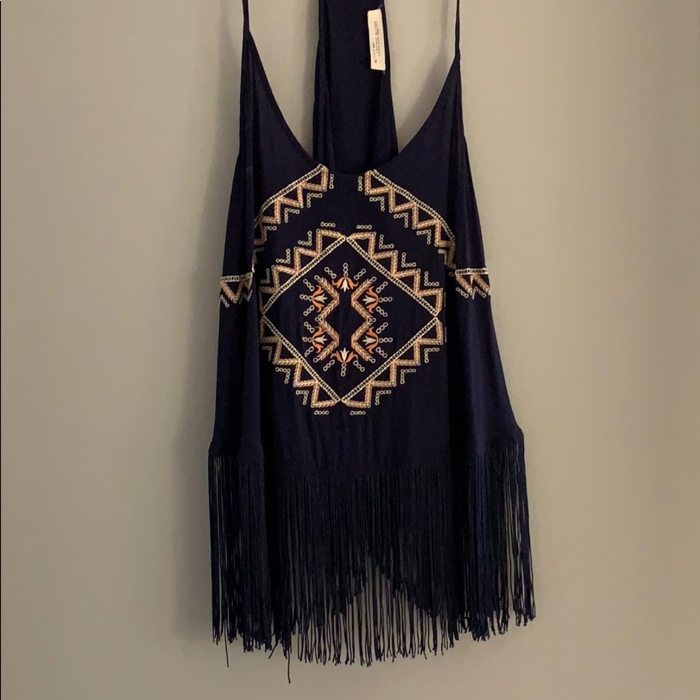 Haute society fringe top razorback